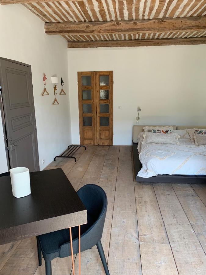 La Chambre D'Apolline Grambois Eksteriør bilde